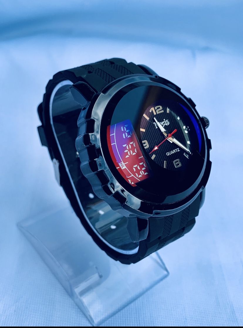 TRENDY CASSIC QUARTZ  MEN SPORT WRISTWATCH