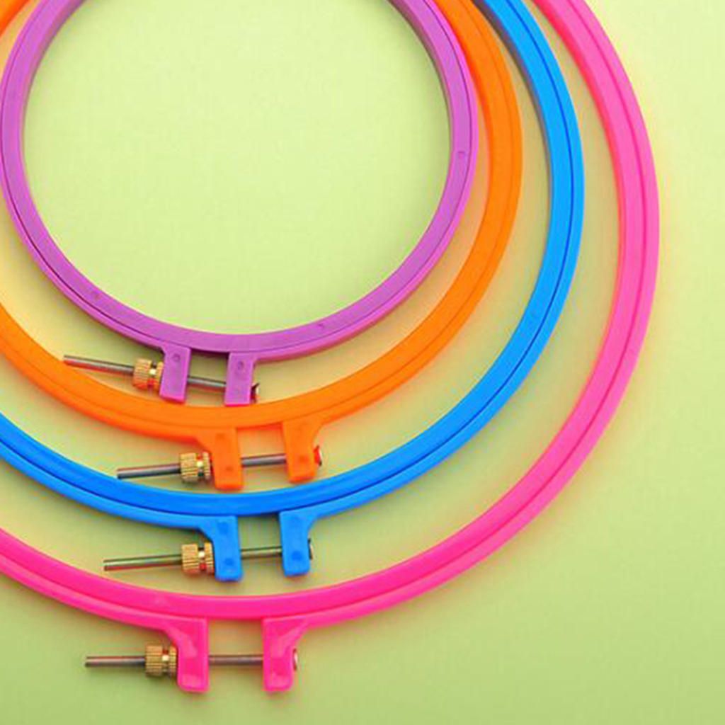 4Pcs Embroidery Hoops Plastic Circle Cross Stitch Hoop Ring Set For