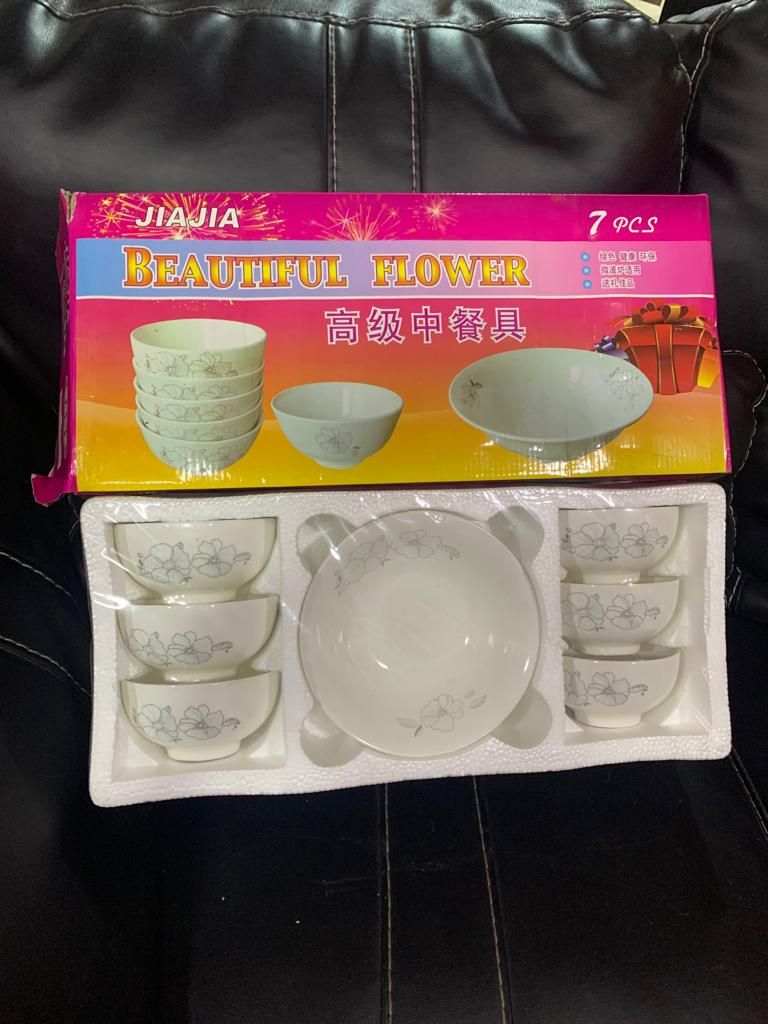 7 Pieces Soup And Salad Bowl