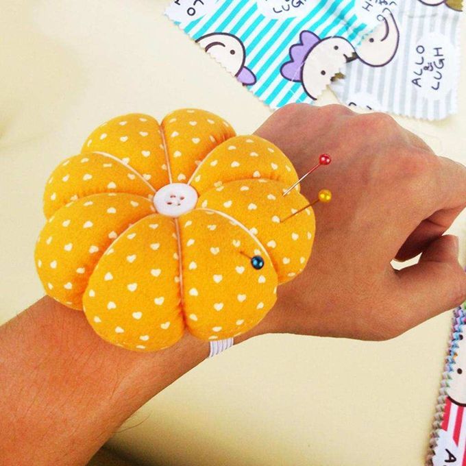 Fabric Wrist Wearable Pumpkin Pin Cushion For Home DIY Sewing