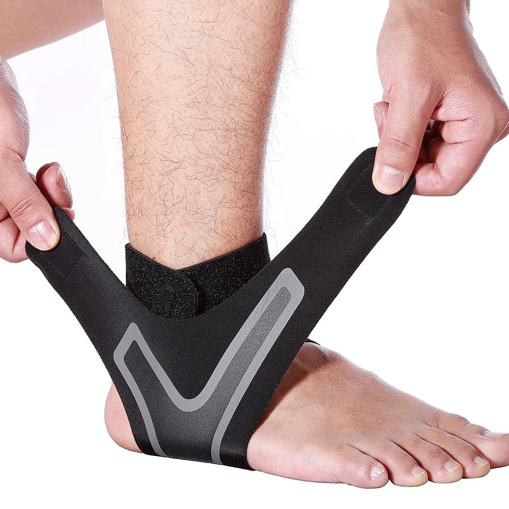 Ankle  Guard For Plantar Fasciitis Ankle Support Ankle Wrap For Sprain Tendonitis & Heel Pain Relief For Women Men Fitness 036 Black Left Foot XL