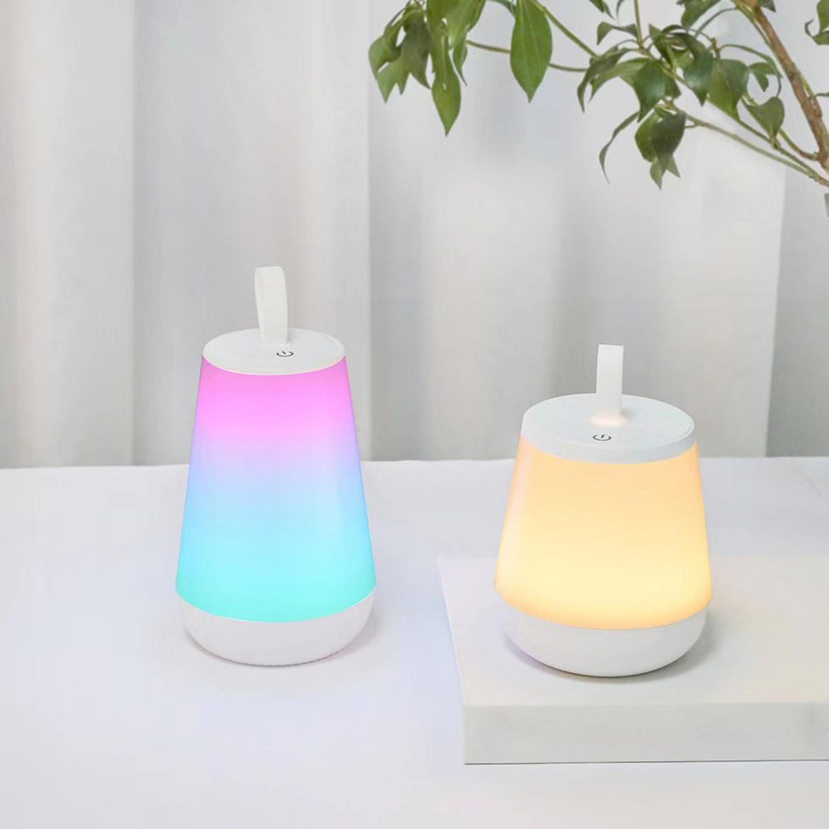 D C5V 3W 60LEDs Touching Control Bedside Lamp Night Light Stepless Dimmable Brightness Adjustable 5 Dynamic Lighting Modes USB-Type C Chargings Port Built-in 2400mAh High Capacity Rechargeable Cell Hangable Hook Design for Hi