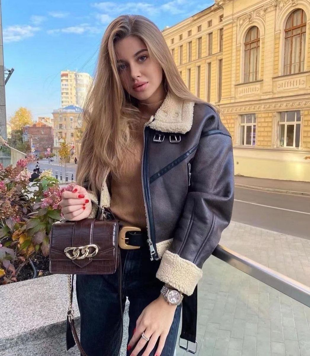 Autumn and Winter Thickened Fleece Integrated Lamb Wool Coat Women's Short Bombed Street Motorcycle