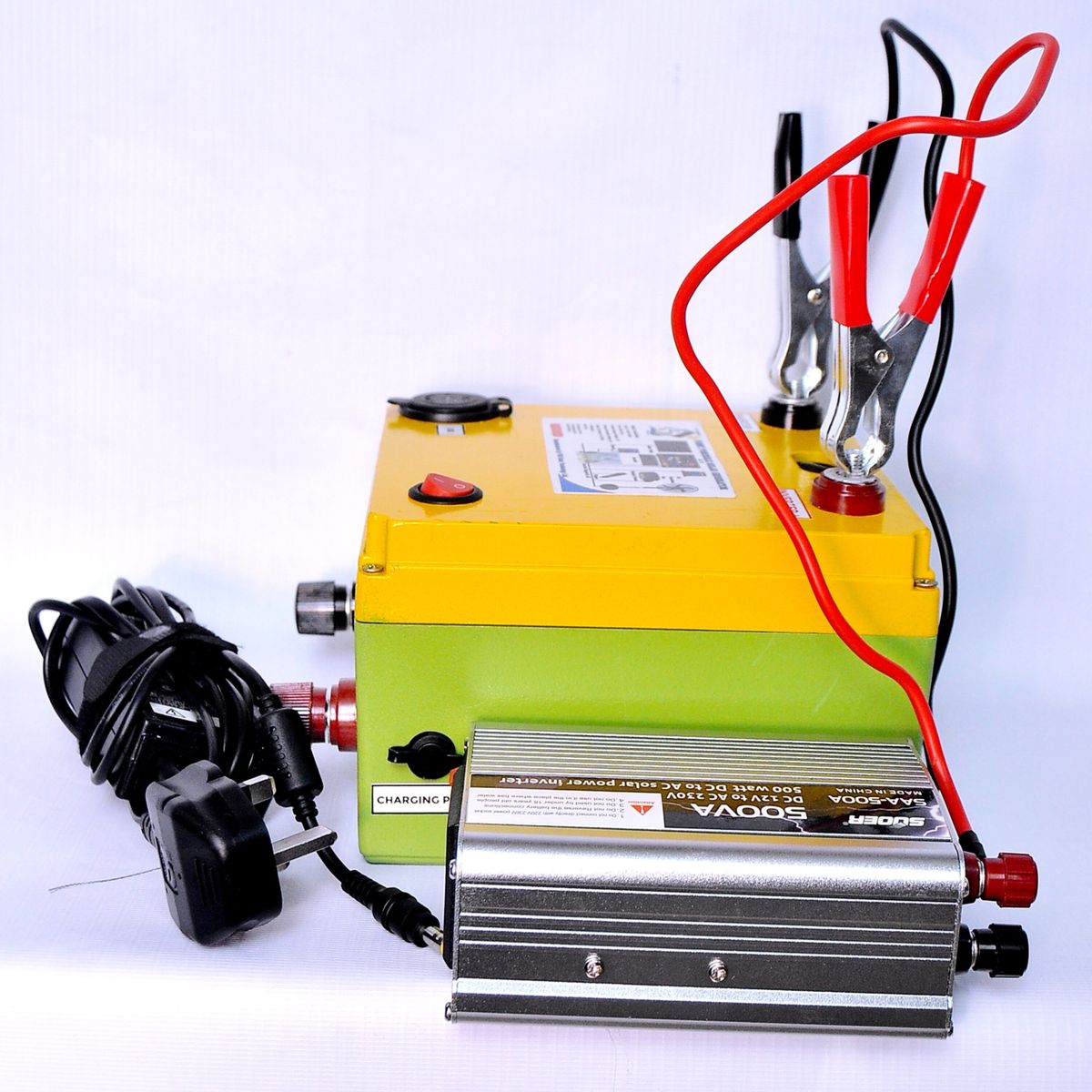 PORTABLE SOLAR GENERATOR 532Wh, For TV, Laptop, Lights