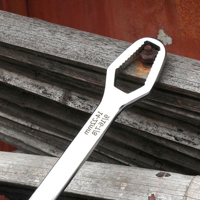 Adjustable Wrench Ratchet Spanner Self-Tightening DIY Silver
