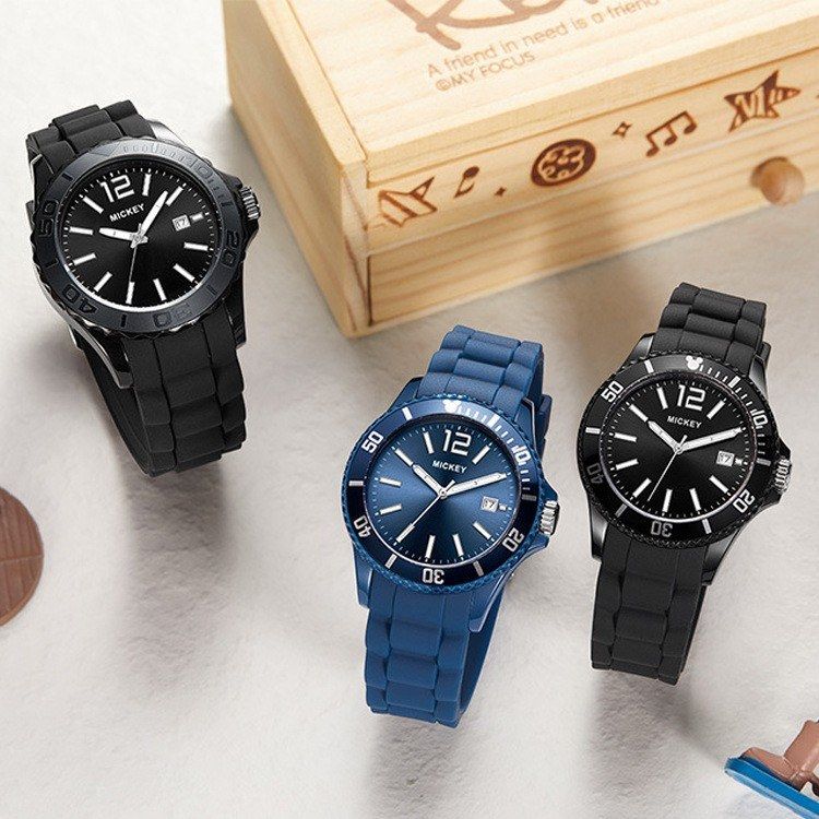 Student Watch Female High School Students Junior High School