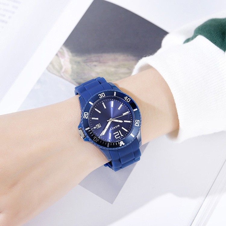 Student Watch Female High School Students Junior High School