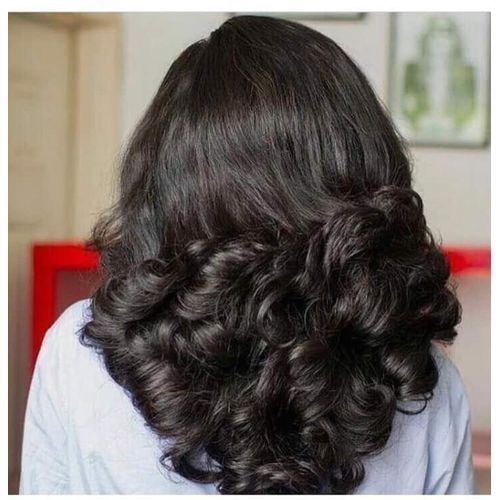 Center Part Bouncy Hair - Center Closure