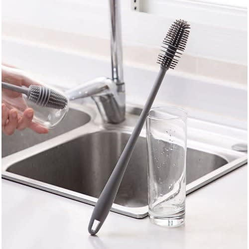 Silicone  Long Handle Cleaning Brush