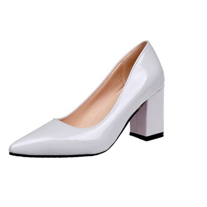 Block Heel Patent Leather Pointee Cover Shoe - Offwhite
