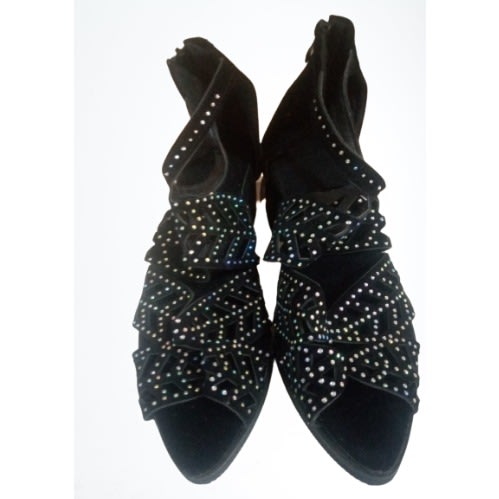 Suede Heeled Sandals With Rhinestone - Black