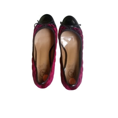 Block Heel Female Shoe- Wine And Black Color