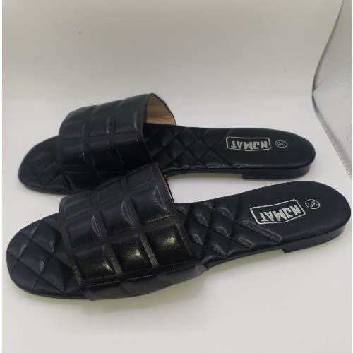 Njmat Women Flat Slippers - Black