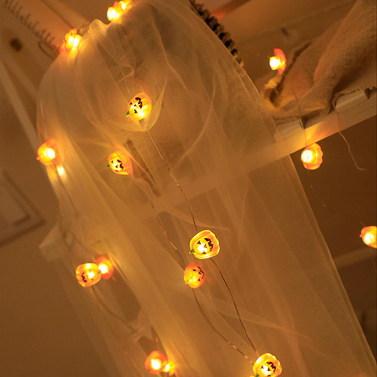 2 Meters 20LEDs Pumkin Design String Light Constant Bright Mode 2 * AA Cell Operated for Halloween Party Home Decoration Present Gift