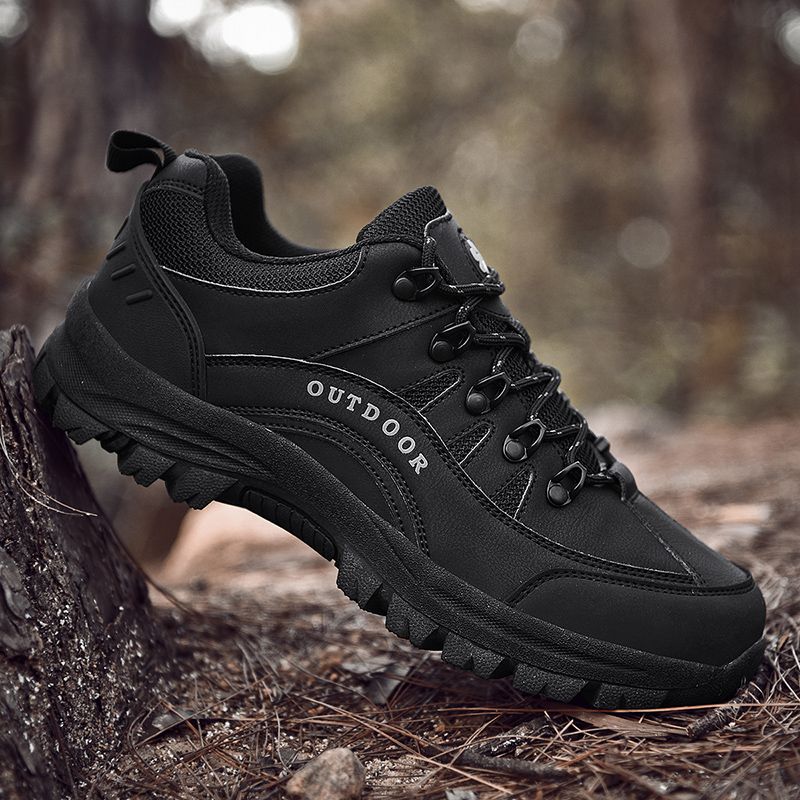 Cool Hiking Shoes Men Sneakers EUR Size 38-49 High Quality Outdoor Sports Trekking Climbing Shoes For Men Mountain Camping Sneakers Non-Slip Wear-resistant Daily Work Safety Footwear Black
