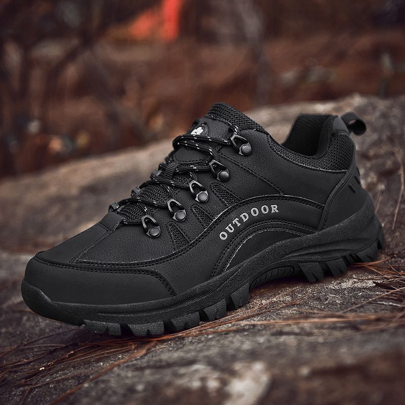 Cool Hiking Shoes Men Sneakers EUR Size 38-49 High Quality Outdoor Sports Trekking Climbing Shoes For Men Mountain Camping Sneakers Non-Slip Wear-resistant Daily Work Safety Footwear Black