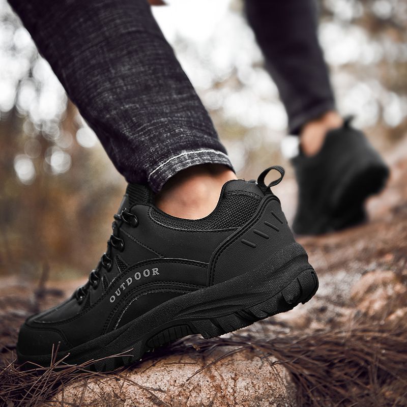 Cool Hiking Shoes Men Sneakers EUR Size 38-49 High Quality Outdoor Sports Trekking Climbing Shoes For Men Mountain Camping Sneakers Non-Slip Wear-resistant Daily Work Safety Footwear Black