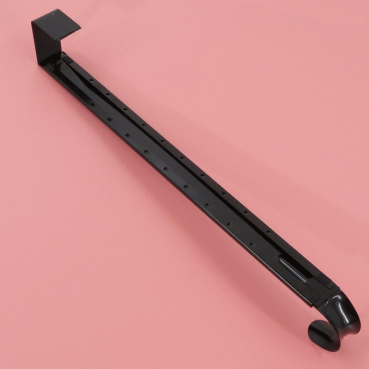 Versatile Metal Door Hanger Space-saving Organizer for Christmas Black