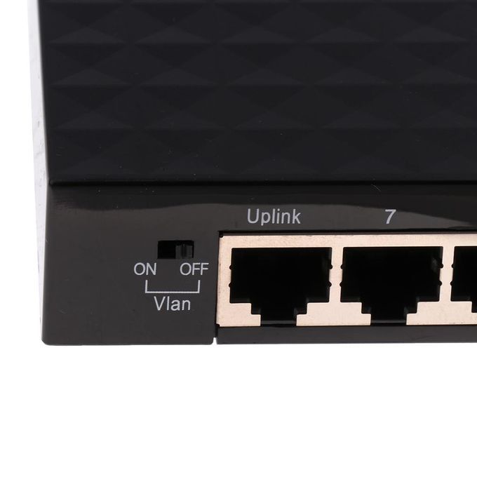 8-Port  Desktop Gigabit Ethernet Network Switch Plastic Enclosure Hub