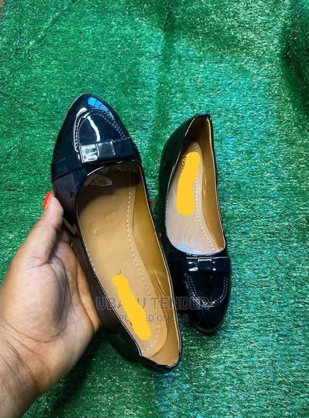 High Quality Flat Black Cover Shoes
