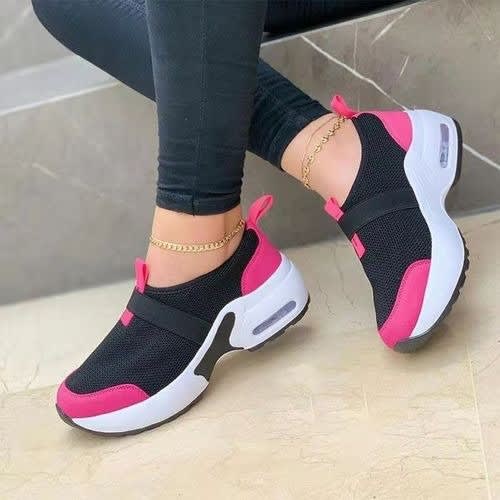 Sneakers- Black & Red