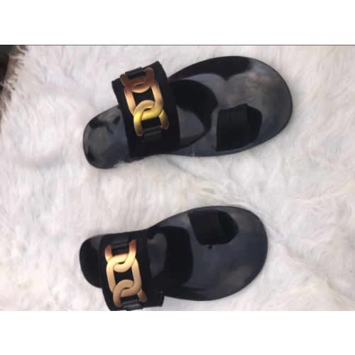 Men's Black Toe Slippers With Chain Details