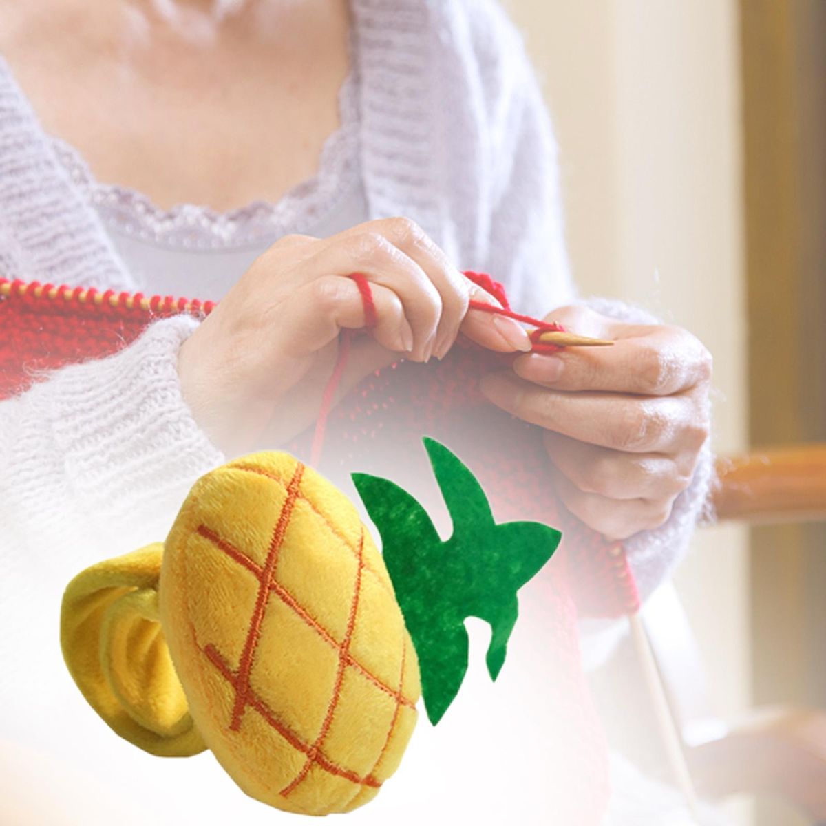 Plush Wrist Pin Cushion Wrist Pillow Pincushion Bracelet For Pineapple