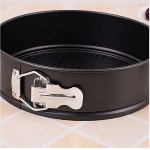 Non Stick Round Shape Bake Pan - 3 Piece Set 24cm,26cm And ,28cm