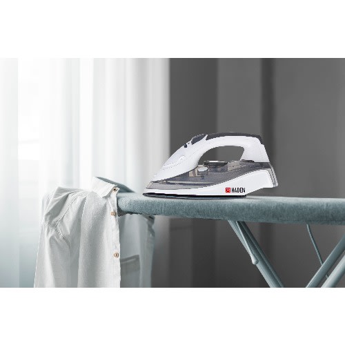 Haden - Easy Glide Steam Iron - 2200W