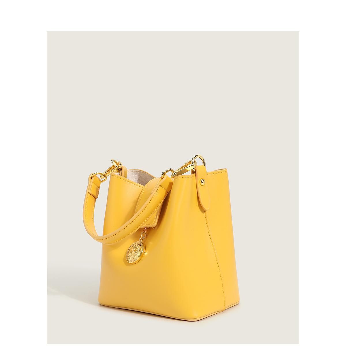 Summer Premium Fashion Small Bag for Women 2021 New Fashionable and Versatile Water Bucket Bag