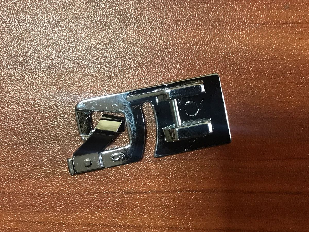 3 Pieces Domestic Sewing Machine Rolled Hem Presser Foot