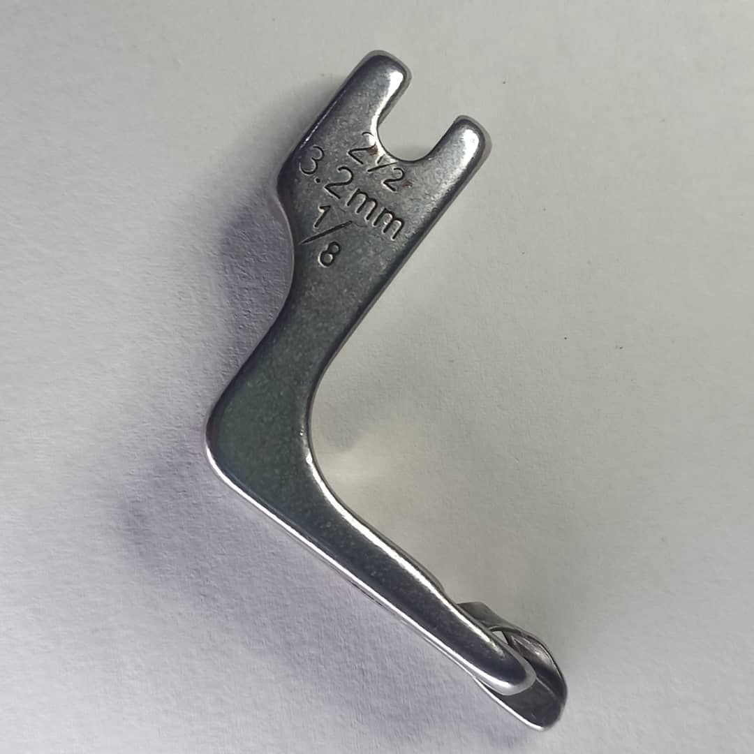 3.2mm Industrial Sewing Machine Rolled Hem Presser Foot