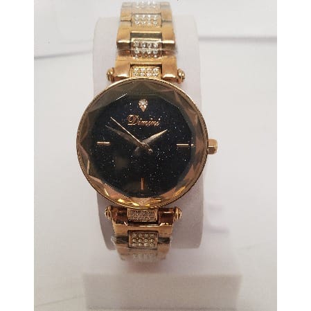 Crystal Cut Design Wrist Watch