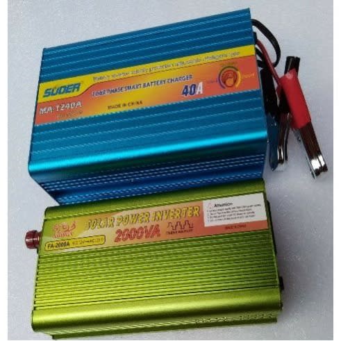 Power Inverter With 40a Battery Charger - 2000W