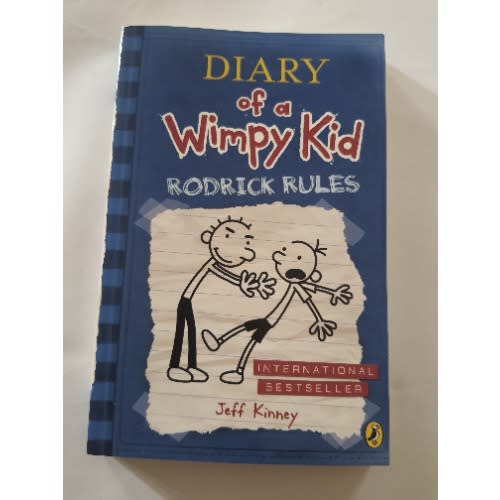 Diary of a Wimpy Kid - Roderick Rules