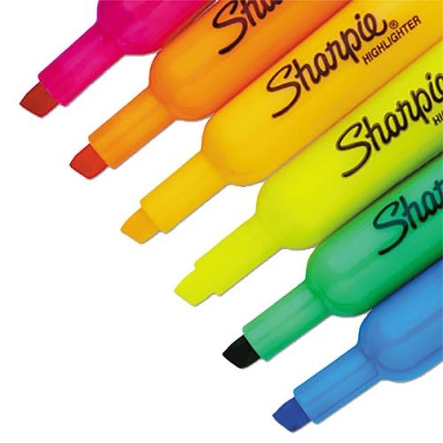 Tank Style Highlighter Chisel Tip Assorted Markers  4 Pack