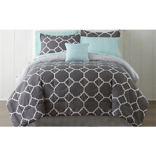 Home Expressions ''Tiles'' 8 Piece Complete Bedding Set With Sheets