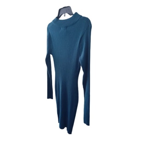 Ring On Neck Long Sleeve Crepe  Dress - Blue