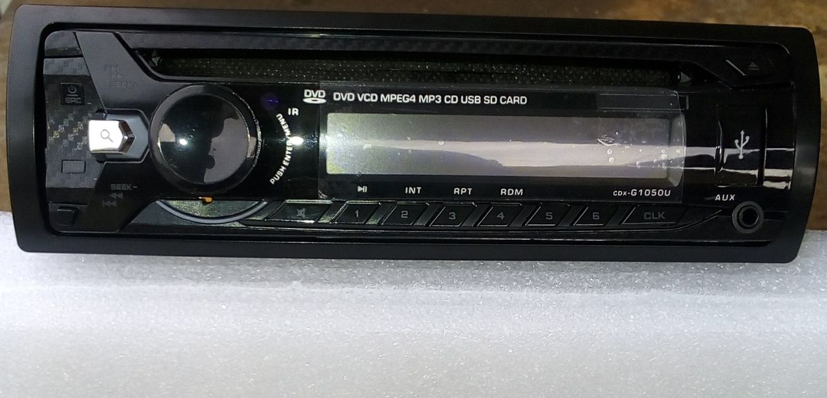 1 DIN Car DVD Player With USB, SD Ports, FM, AM & Remote Control