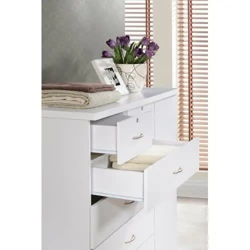 Gentleman's Chest - Off White - 7 Drawer