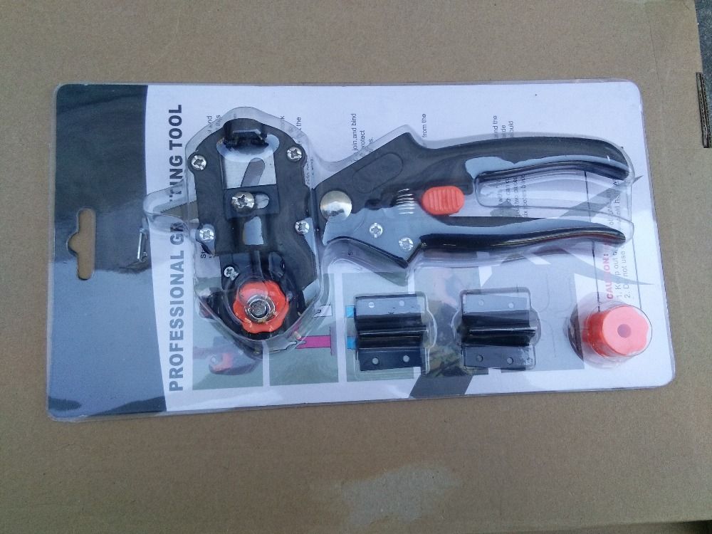 Newest Manual Cutting Grafting Seedlings Grafter Tool