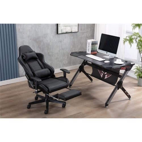 High Class Gaming Chair With Foot Rest