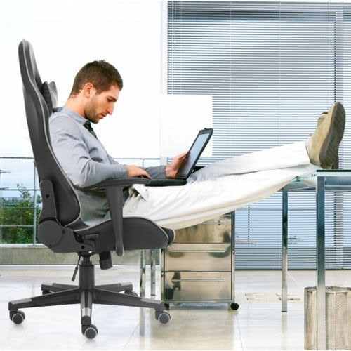 High Class Gaming Chair With Foot Rest