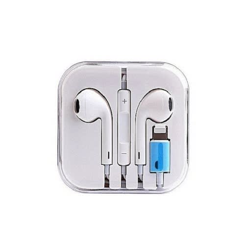 iPhone Charger With Free Earpiece