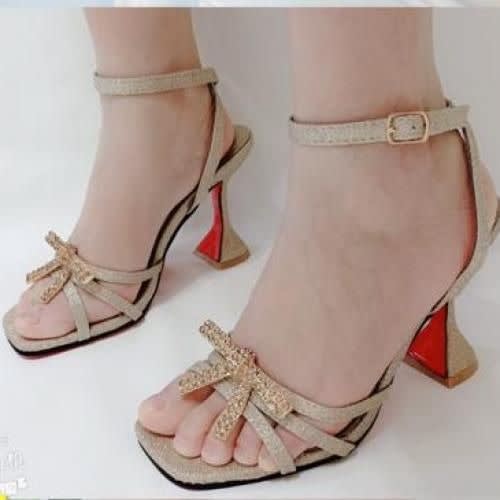 Ladies Heeled Sandals - Gold