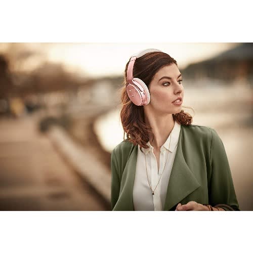 QuietComfort 35 Series II Wireless Noise-canceling Headphones (Limited Edition Rose Gold)