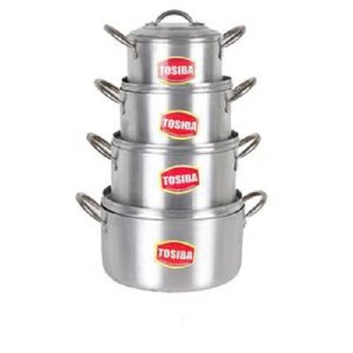 Set of 4 Pots
