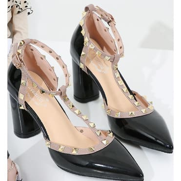Stars Metal Studded T-Bar Pointed Cover Shoe-BLACK