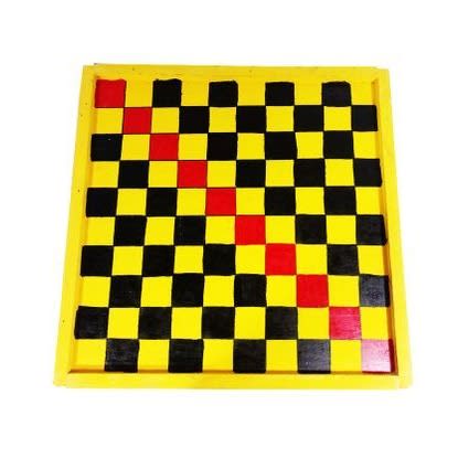 Draught Board Game
