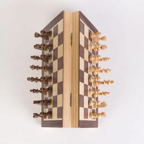 Brains Chess Game